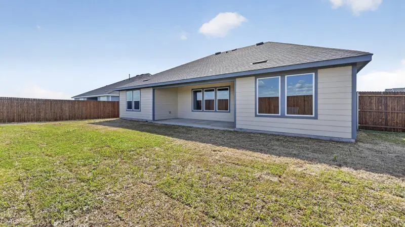 Fiedor at 2437 Poinsettia Dr, Pilot Point, Texas: photo 2