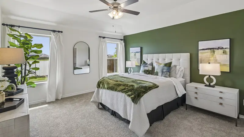 Bentworth at 3625 Bedrock Way, Aubrey, Texas: photo 2