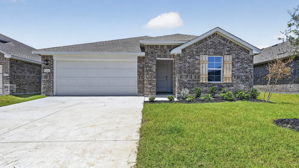 Lakeway home at 4106 Thistle Dr, Sanger, Texas