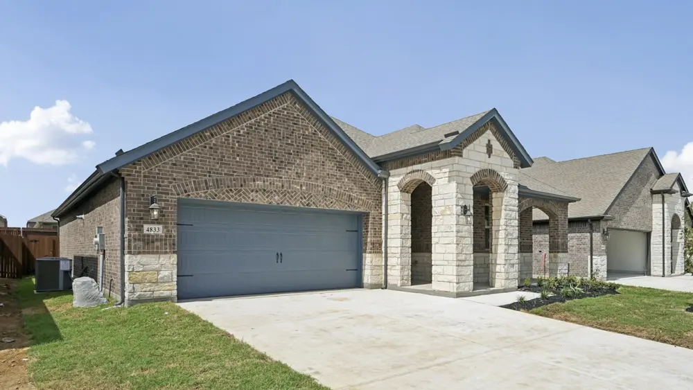 Rivington home at 4833 Silver Touch Rd, Aubrey, Texas