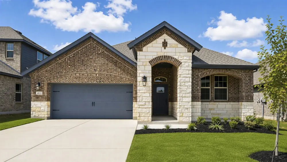 Rivington home at 4836 Silver Strike Rd, Aubrey, Texas