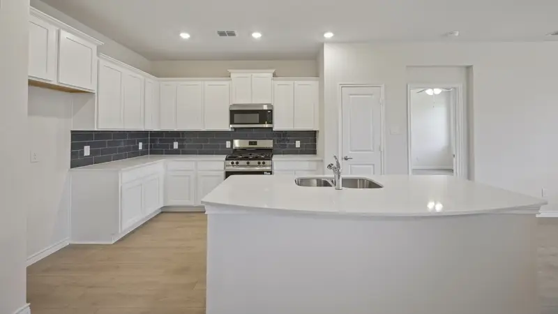 Rivington at 4836 Silver Strike Rd, Aubrey, Texas: photo 2