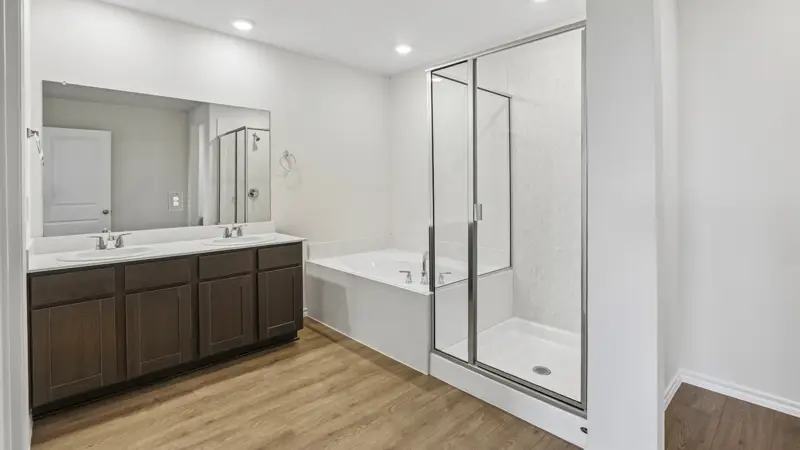 Daurian at 776 Snowdrop Dr, Pilot Point, Texas: photo 2