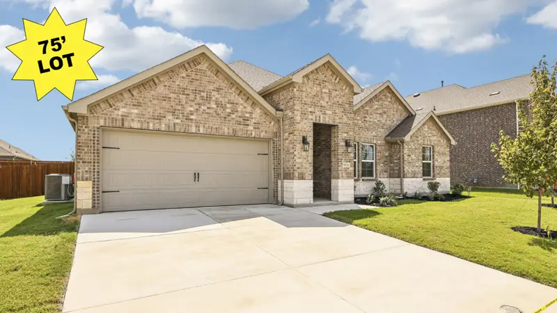 Echelon at 9520 Bently Blvd, Aubrey, Texas: photo 2