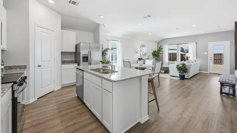Elgin floor plan at Sanger Circle: interior photo 1