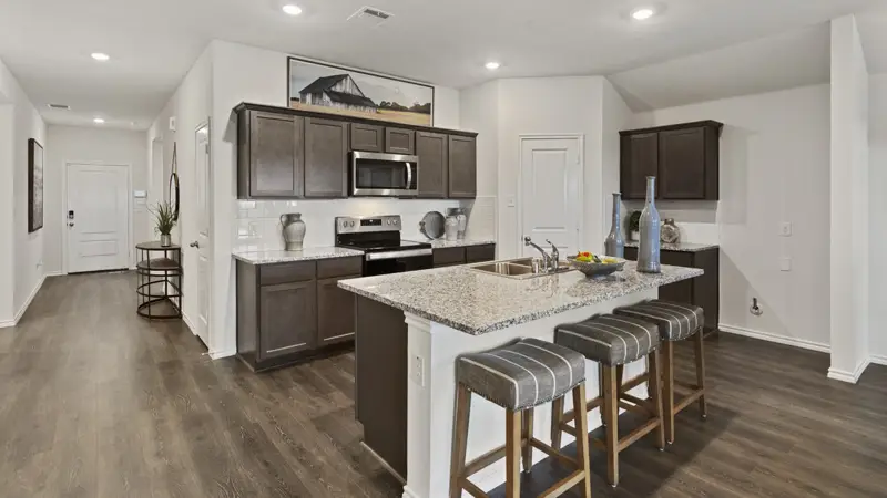 Texas Cali floor plan at Sanger Circle: interior photo 1