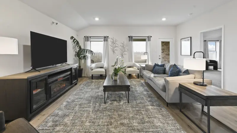 Kingston floor plan at Sanger Circle: interior photo 1