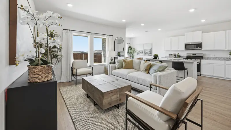 Naples floor plan at Sanger Circle: interior photo 2