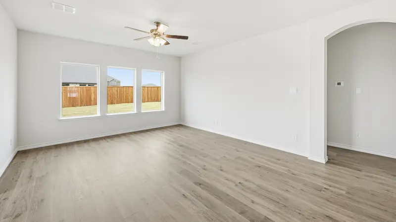 Ivery II floor plan at Silverado: interior photo 2